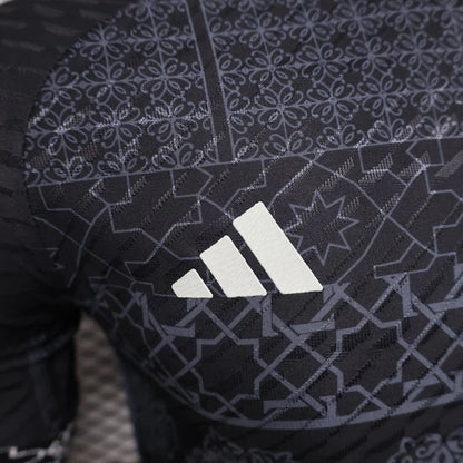 Real Madrid "Mosaic Heritage" Black Edition Edizione Speciale