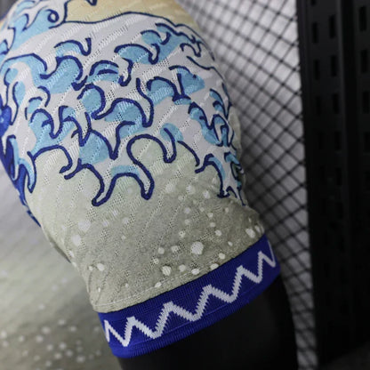 Japan "Hokusai Wave" Special Edition