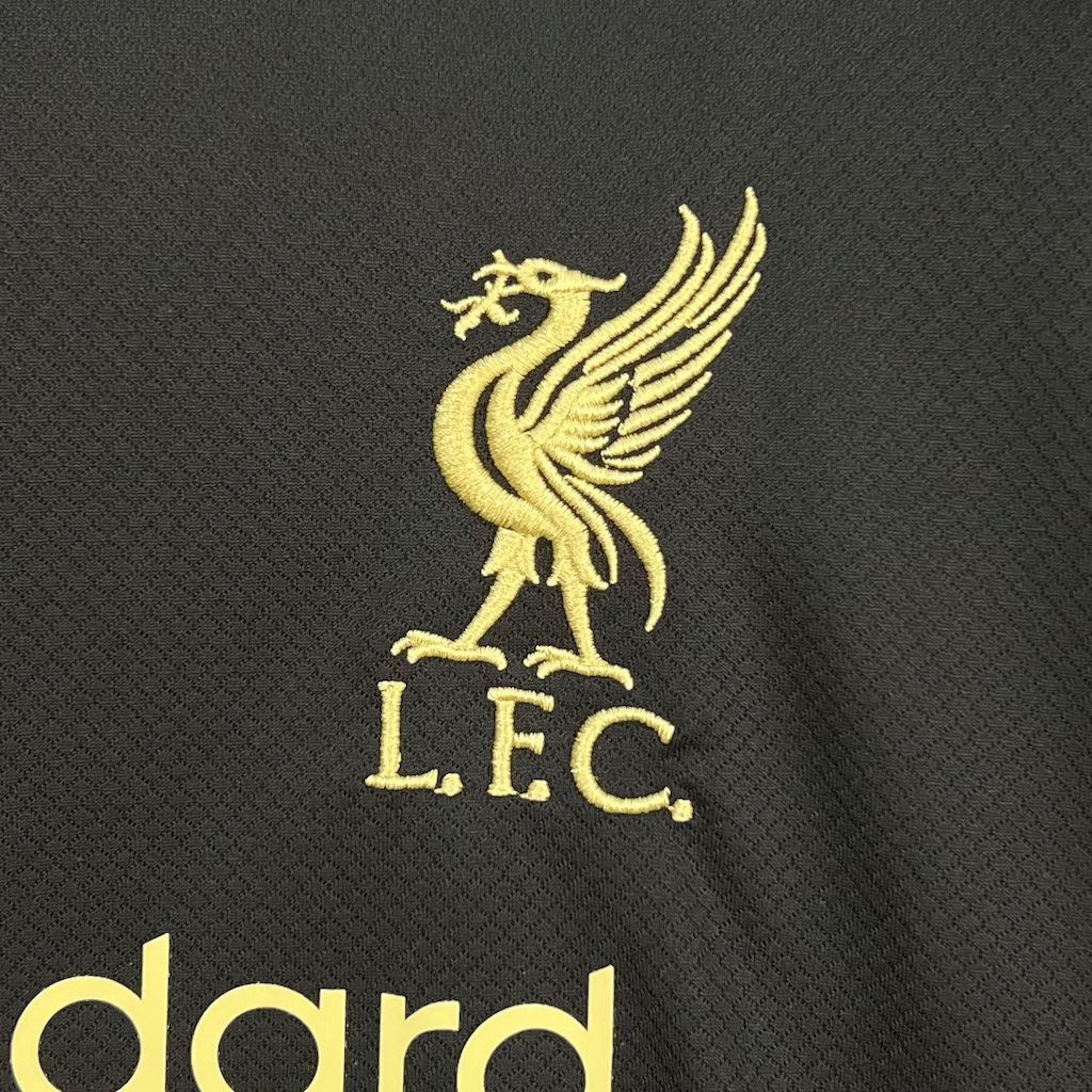 Liverpool "Dark Majesty" Edizione Speciale