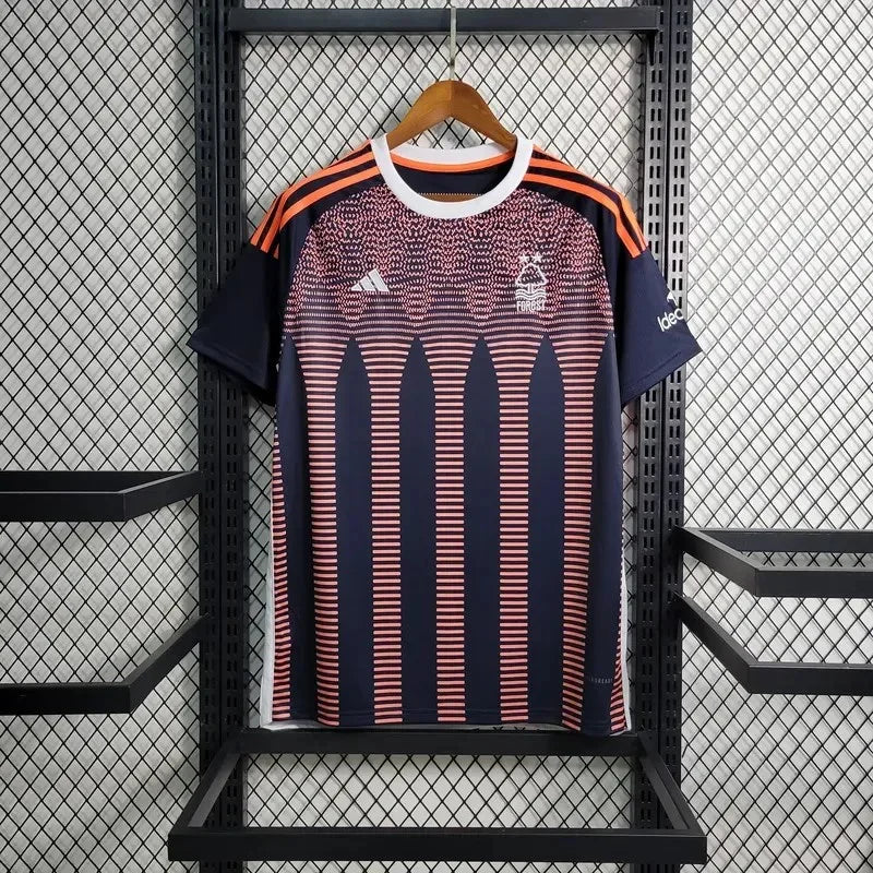 Divisa Nottingham Forest 2022/2023