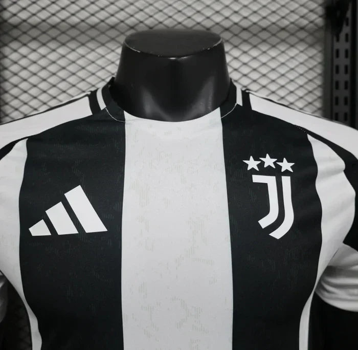 Juventus 2024/2025 Local Kit