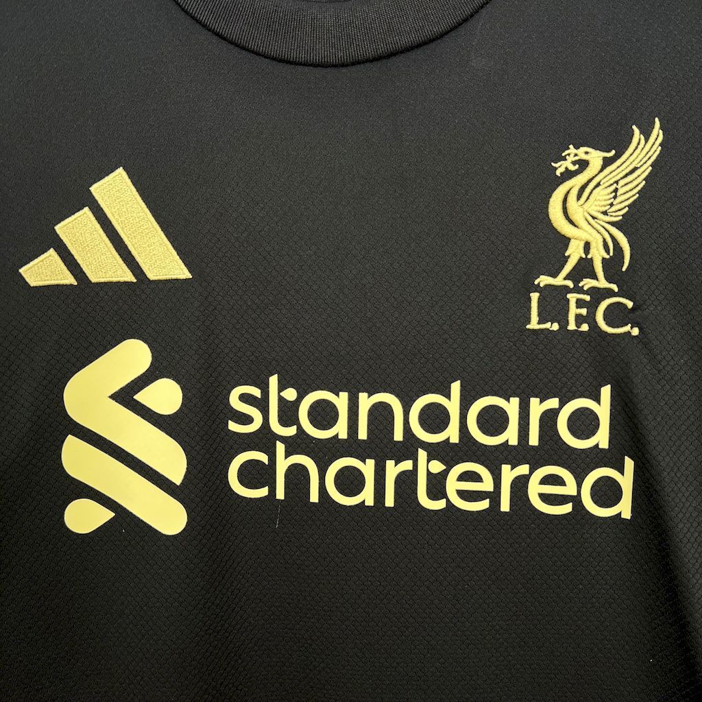 Liverpool "Dark Majesty" Edizione Speciale
