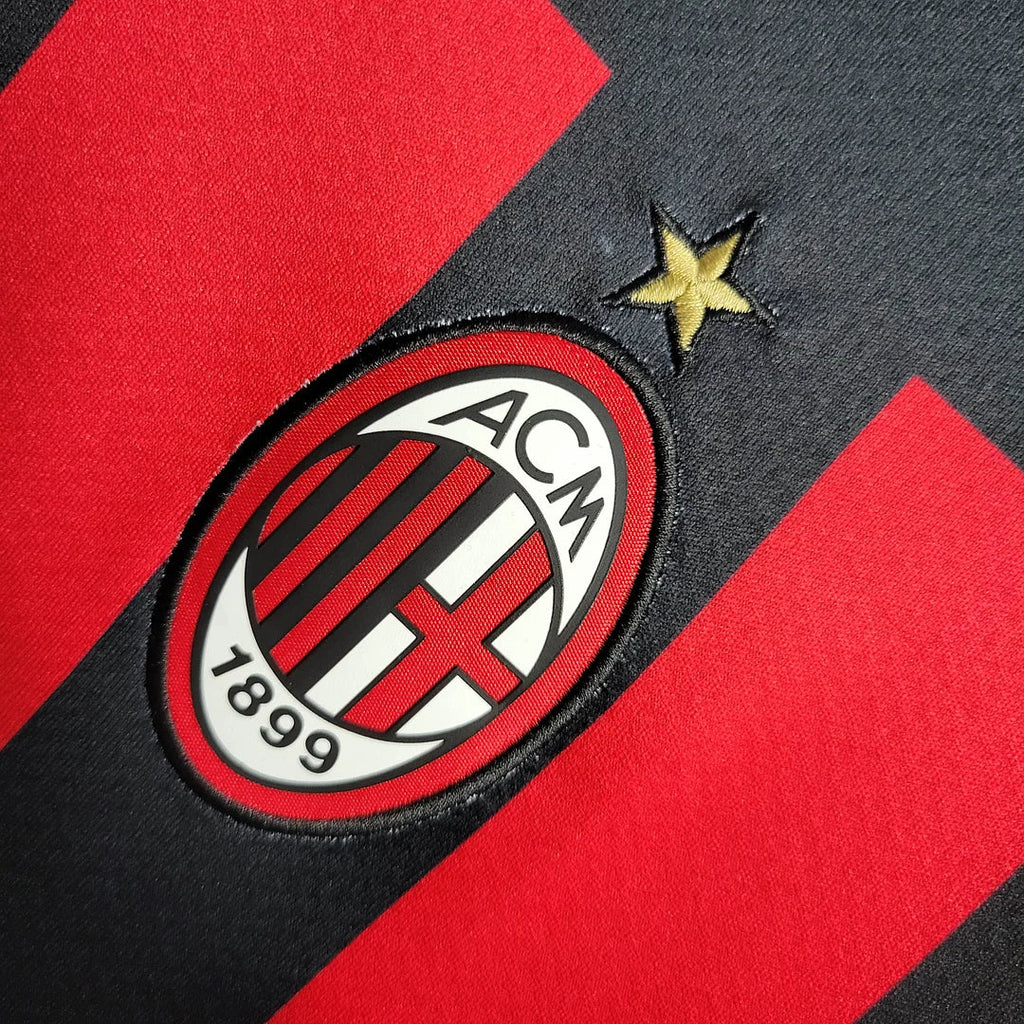 2022/2023 AC Milan Locale