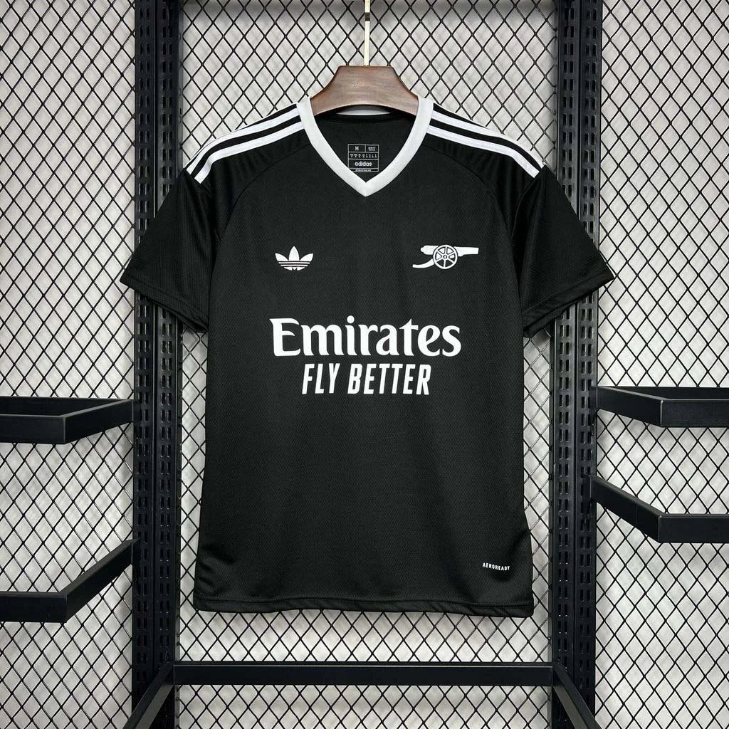 Kit alternativo da portiere dell'Arsenal 2024/2025