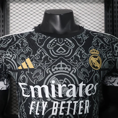 Real Madrid "Maestà Reale" Edizione Speciale