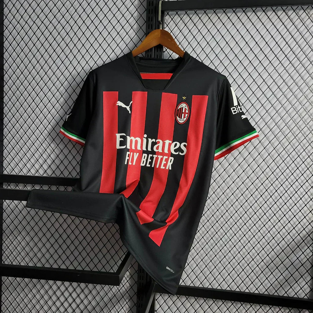 2022/2023 AC Milan Locale