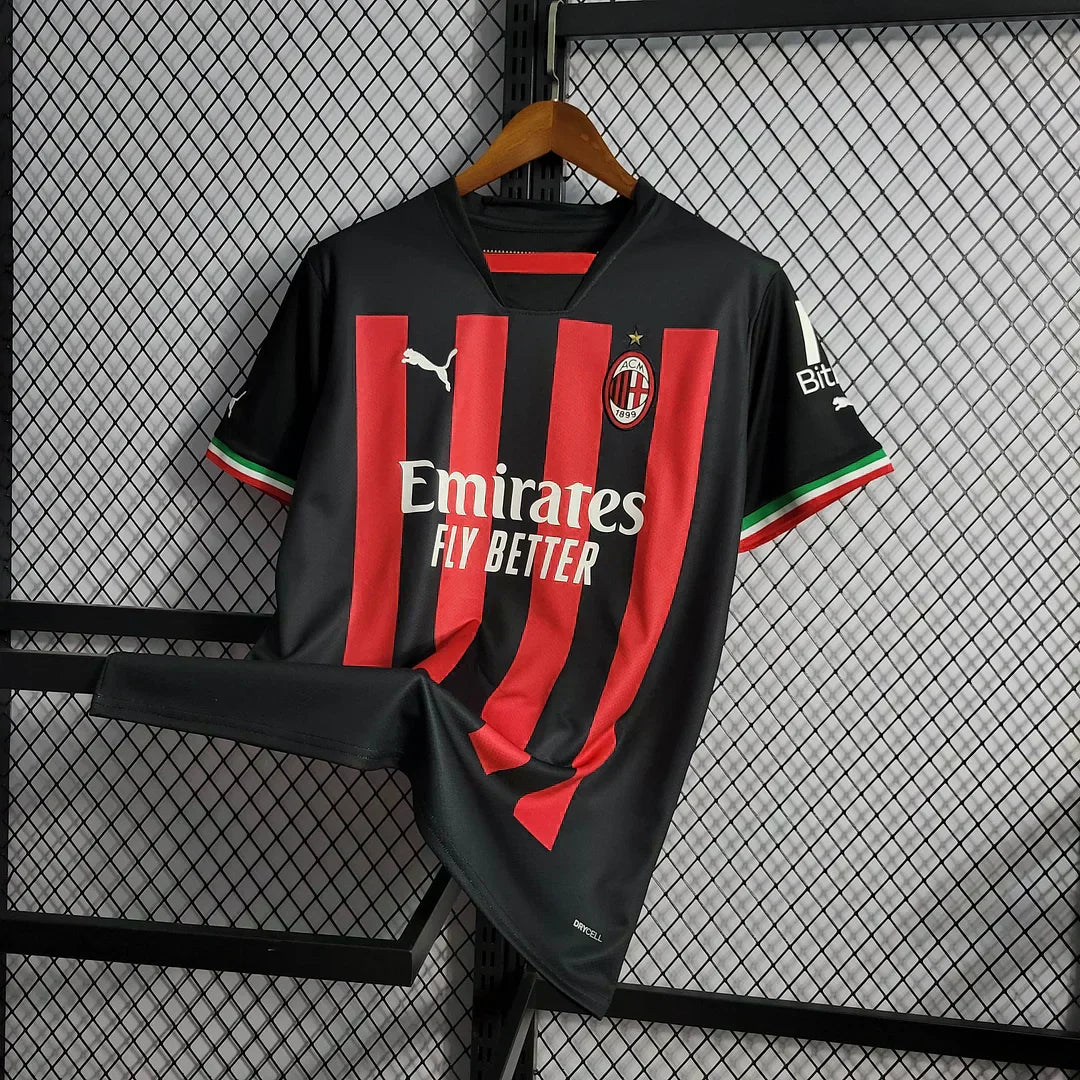 2022/2023 AC Milan Locale