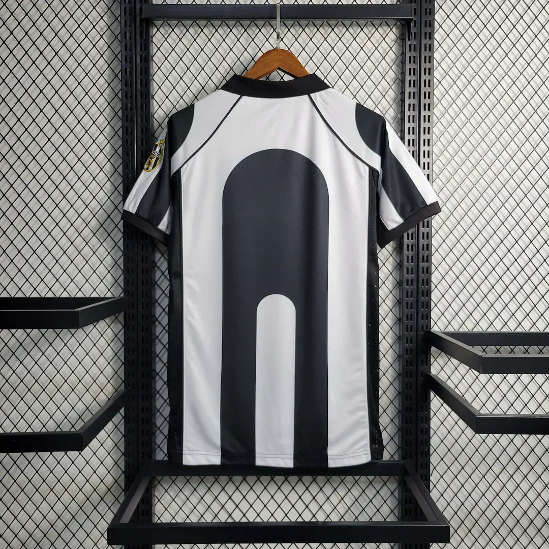1997-1998 Retro Juventus Local