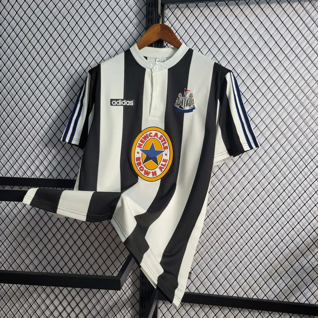 1997-1999 Maglia retrò del Newcastle United (casa)
