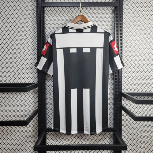 Juventus Retro 2001-2002 Home