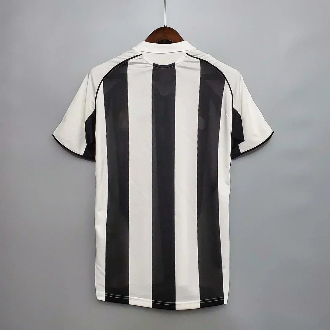 2005-2006 Retro Newcastle United Local
