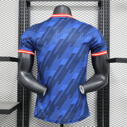 Manchester United "Electric Royal" Special Edition