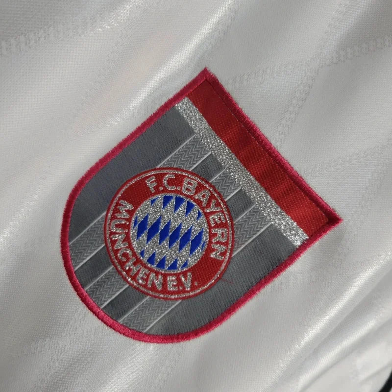 1996-1998 Retro Bayern Munich Away