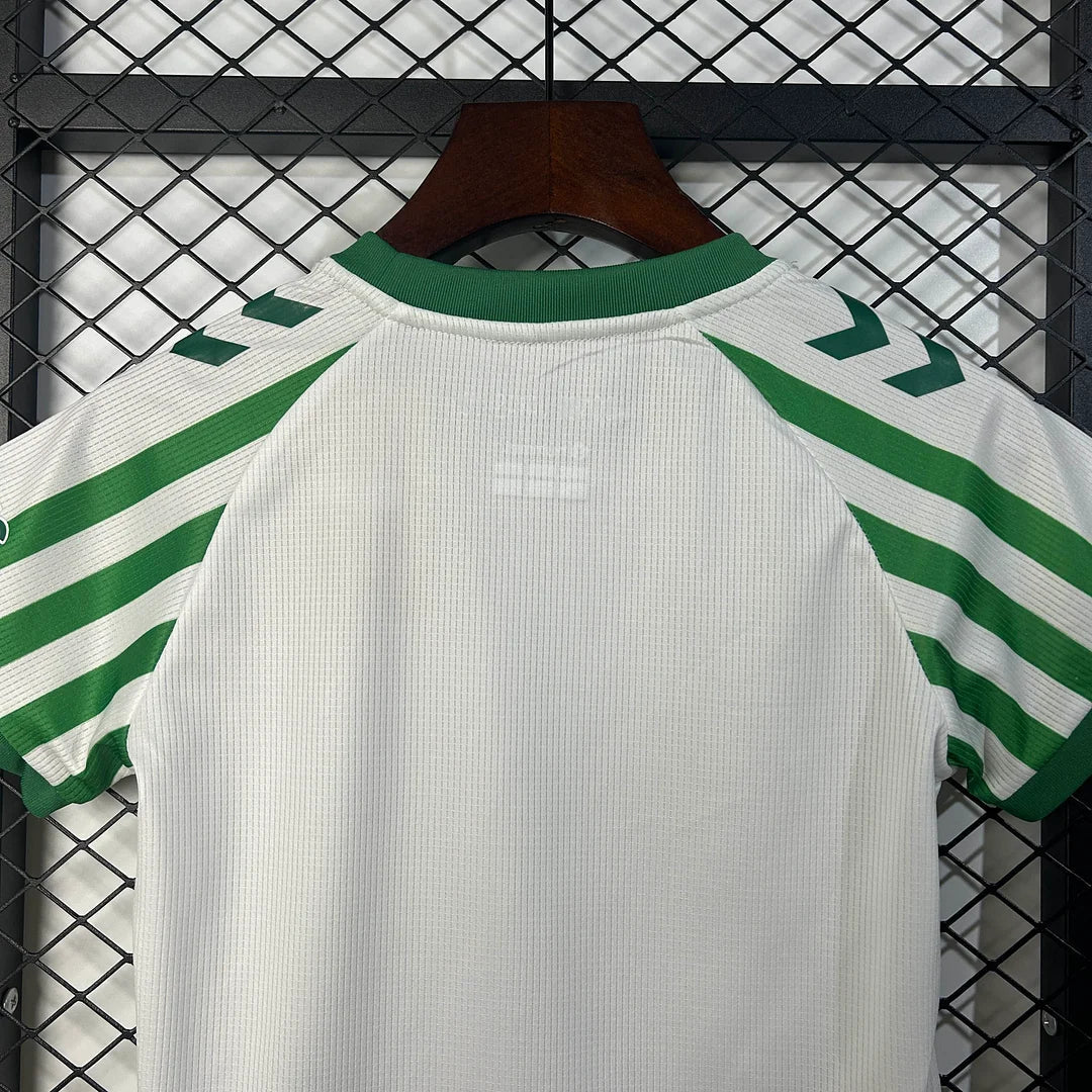 2024/2025 Real Betis UEFA Conference League Kit Finale Taglia Bambino