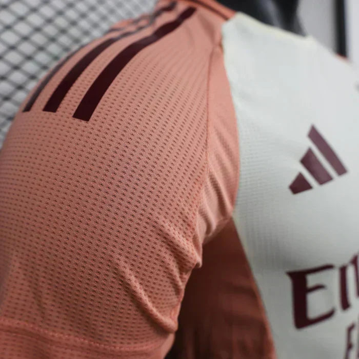 Kit Alternativo Olympique Lione 2024/2025