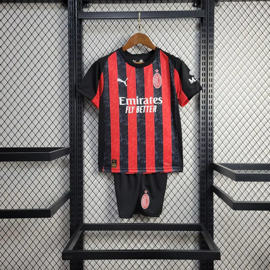 2025/2026 AC Milan Kit Casa Taglia Bambino