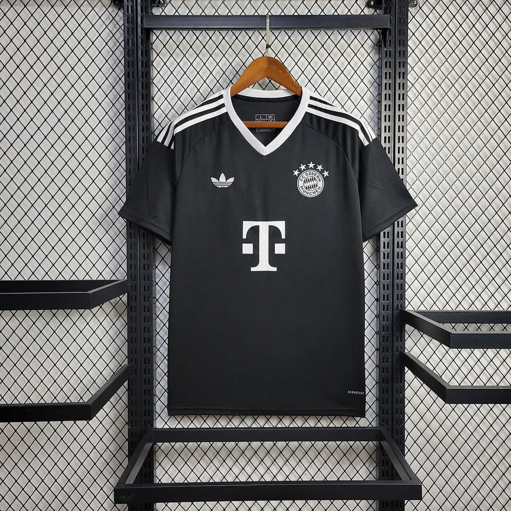 2024/2025 Bayern Monaco Abbigliamento da allenamento