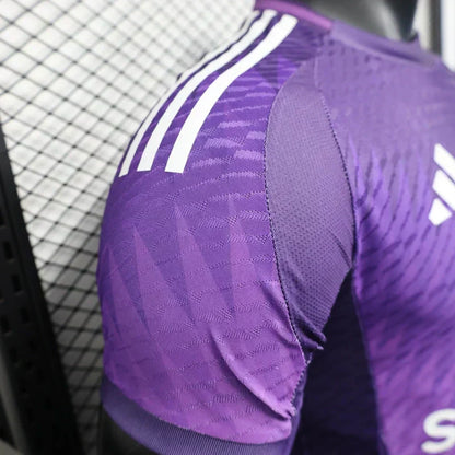 Manchester United "Ultravibe" Special Edition