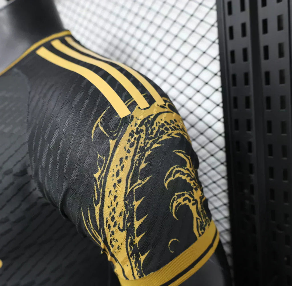 Real Madrid "Drago Galattico" Edizione Speciale