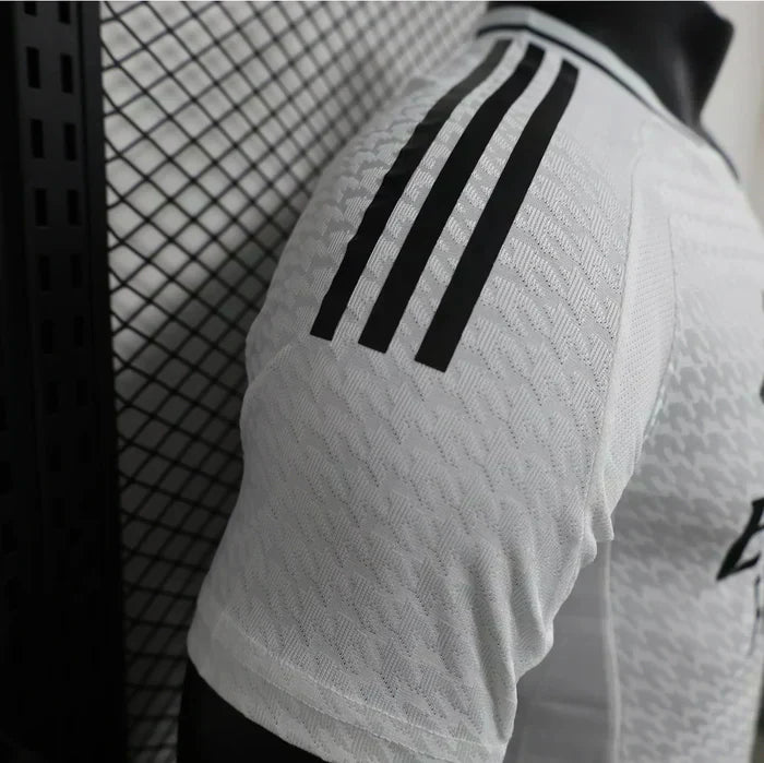 Real Madrid 2024/2025 Local Kit