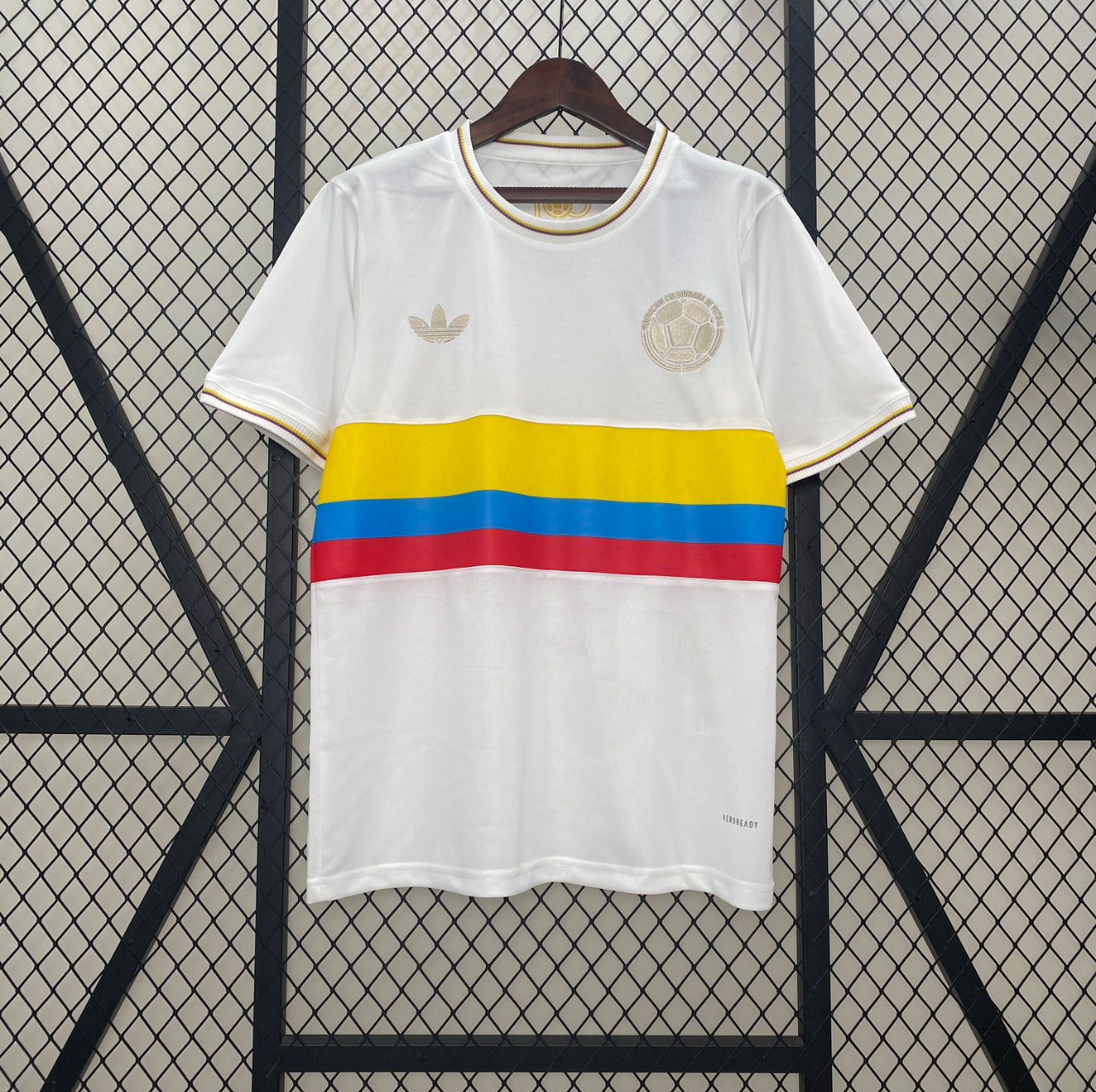 Camiseta Colombia Edición Conmemorativa