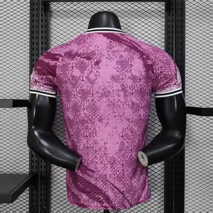 Real Madrid "Pink Flash" Special Edition