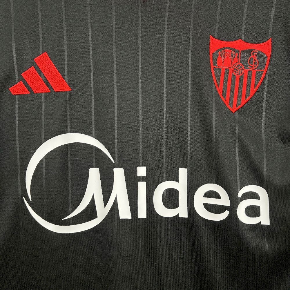 Divisa alternativa del Sevilla 2025/2026