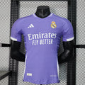 Kit alternativo Real Madrid 2024/2025