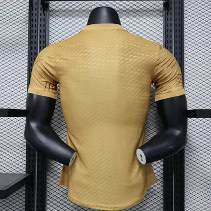 Real Madrid "Golden Whirlwind" Special Edition