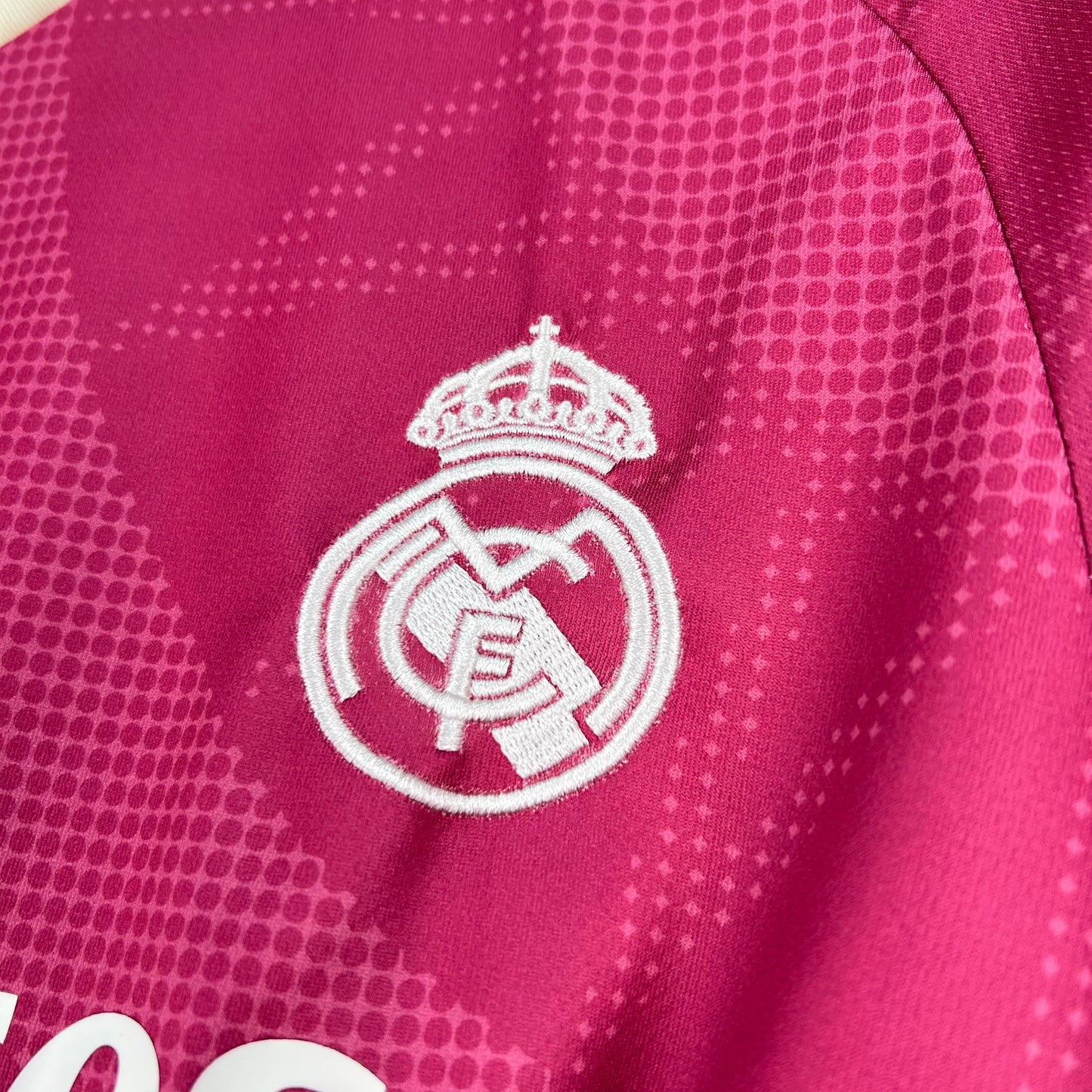 Real Madrid 2026/2027 Alternativa Kit