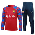 Tuta blu scuro e rossa del Barcellona