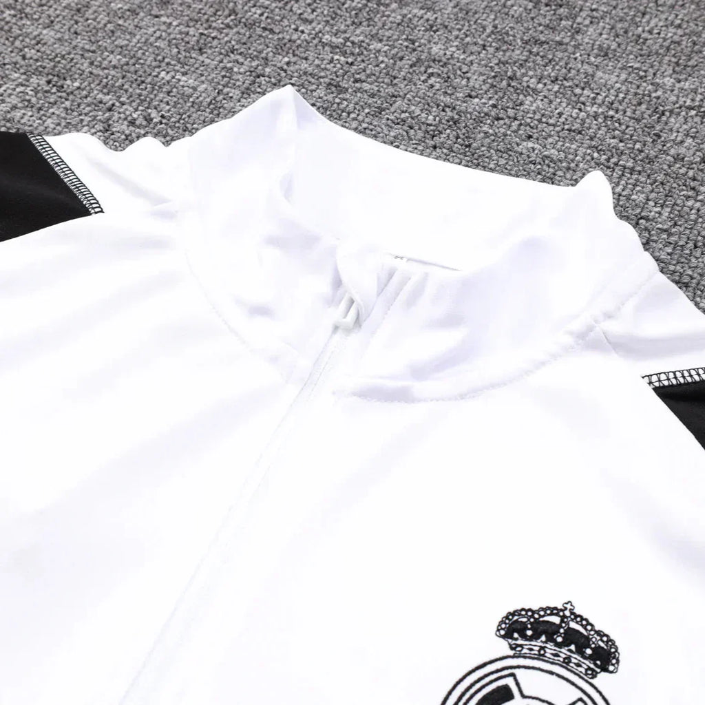 Tuta Real Madrid Bianco e Nero IV