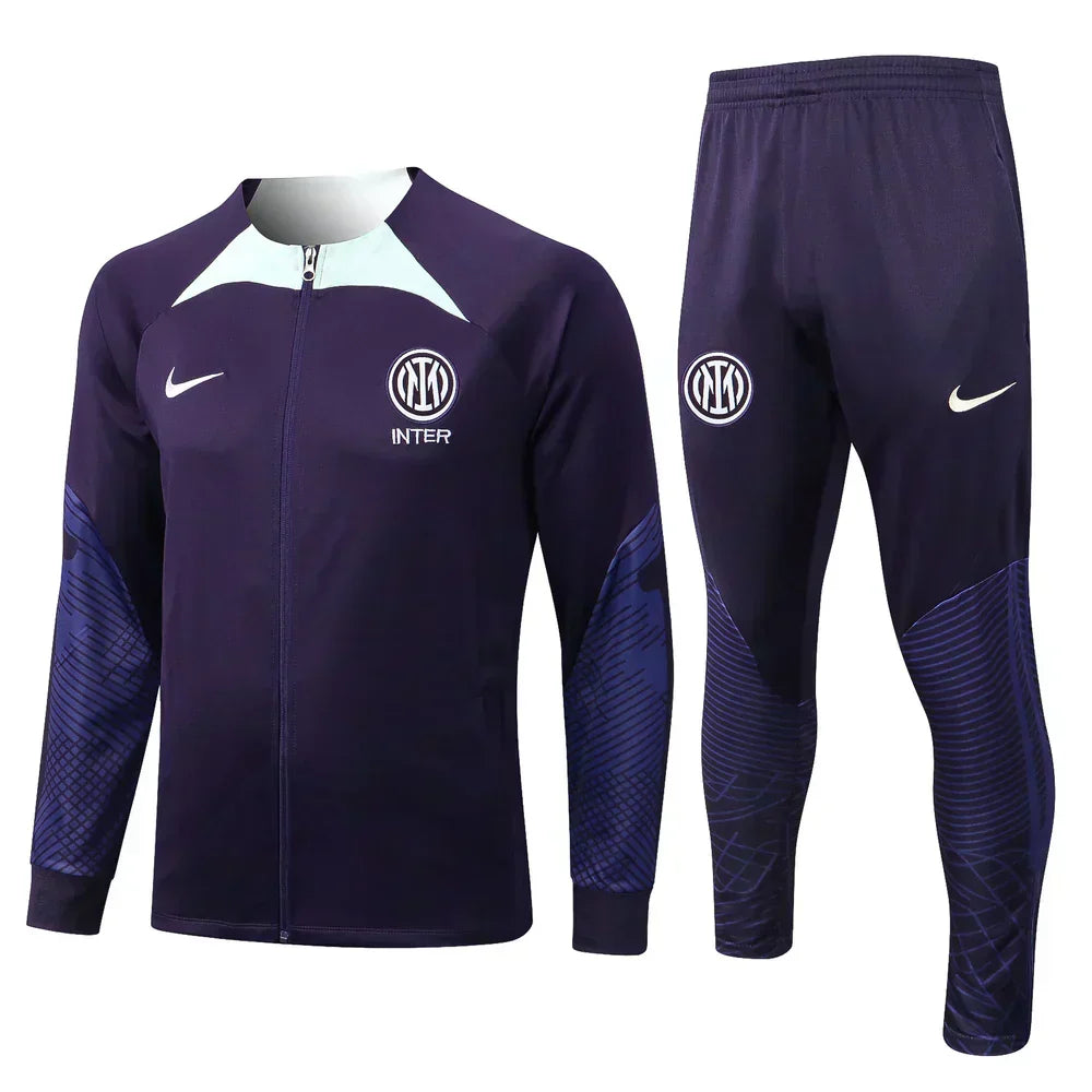 Inter Milan Violet and White Chándal
