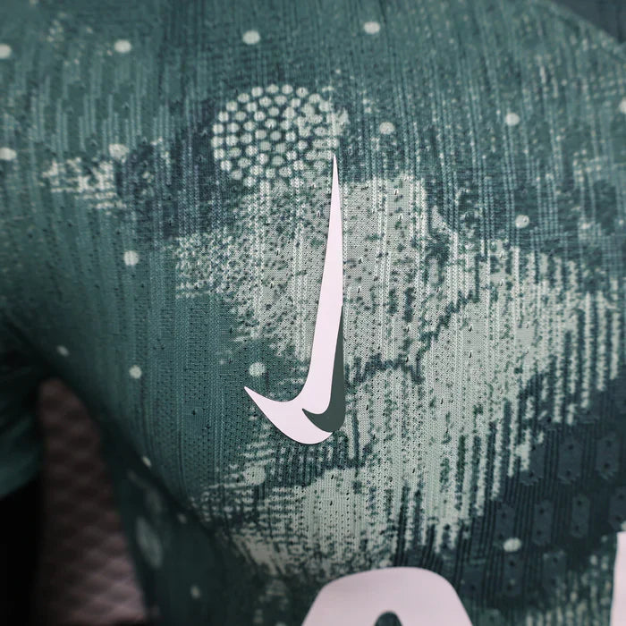 Tottenham 2024/2025 Alternativa Visitante Kit