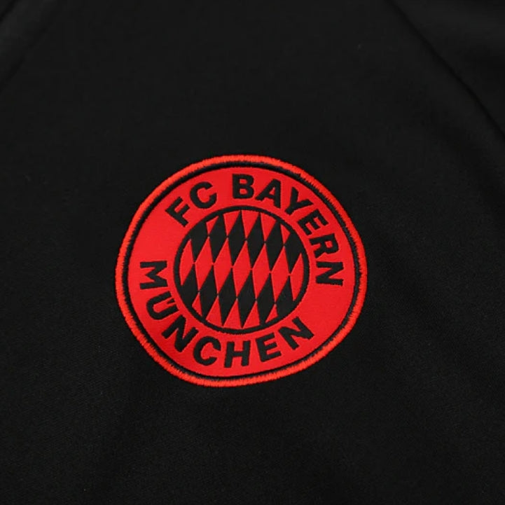 Tuta Bayern Monaco Nero e Rosso 2025/2026