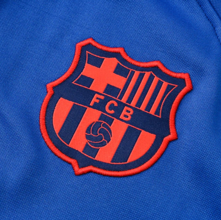 Tuta blu e menta Barcellona