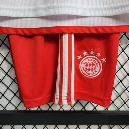 2023/2024 Bayern Monaco Maglia Casa Taglia Bambino