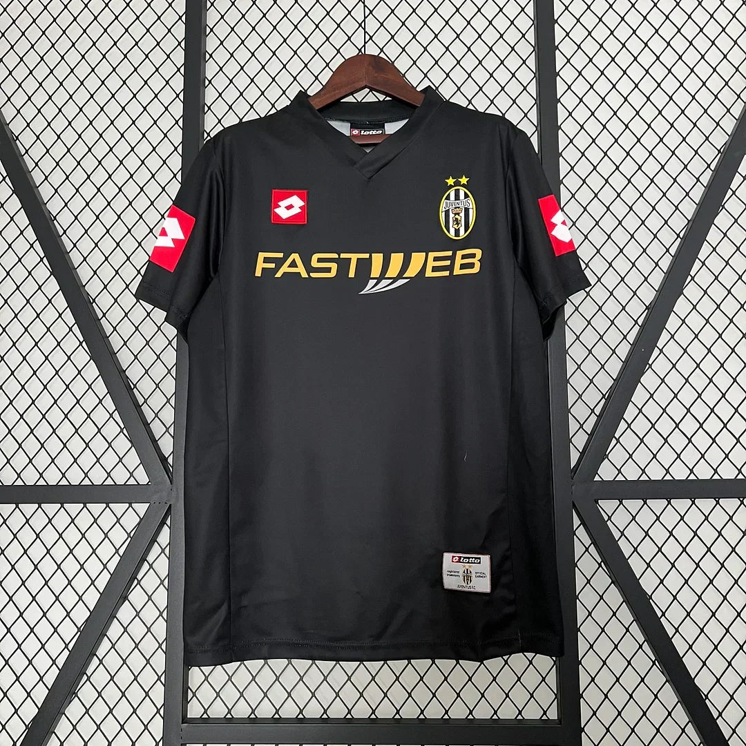 2001-2002 Retro Juventus Visitante
