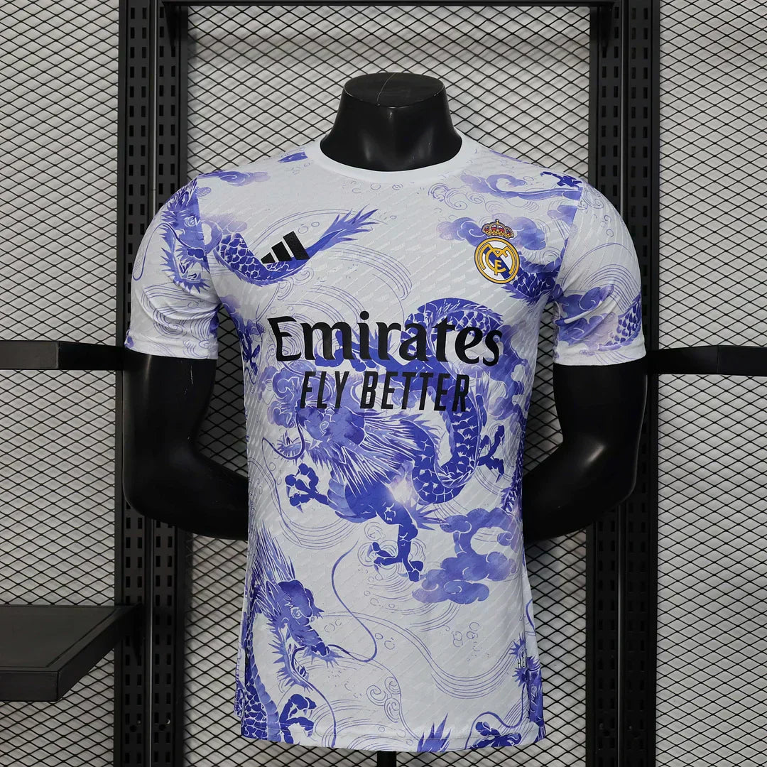 Real Madrid "Snowbound Veil" Edición Especial