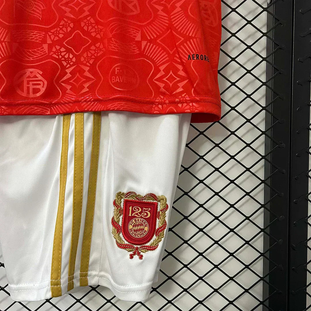Bayern Munchen 2025/2026 125th Aniversario Edition Red Talla Niño