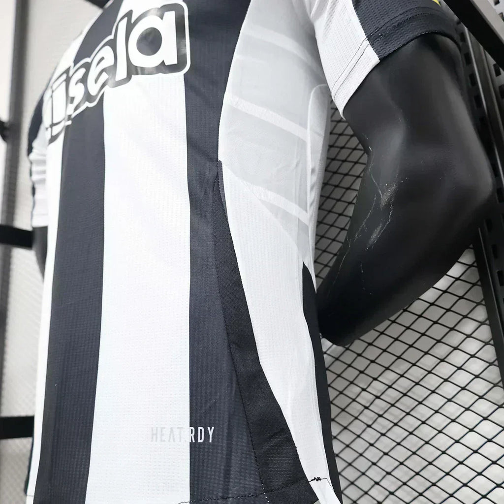 2024/2025 Divisa Locale Newcastle United