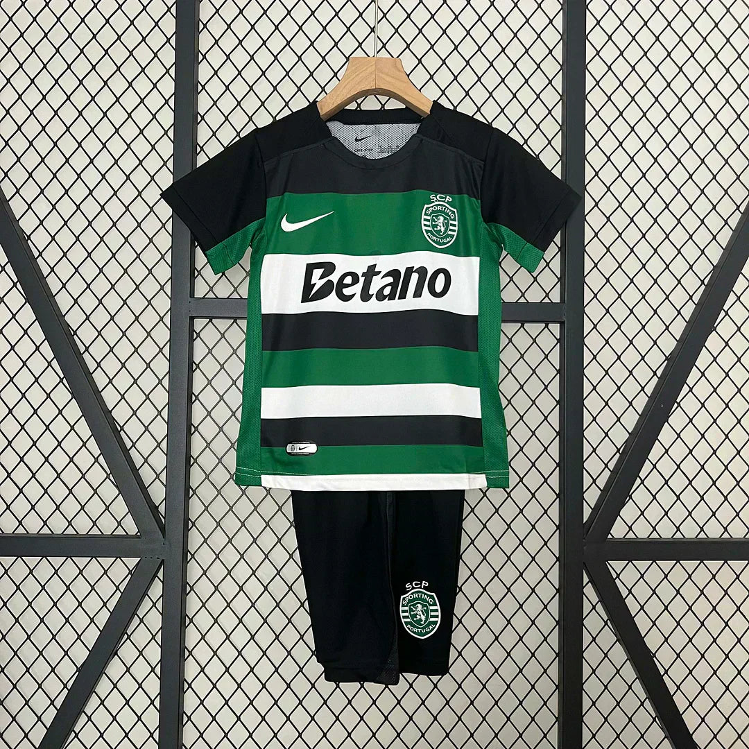 2024/2025 Sporting Lisbon Maglia Casa Bambino