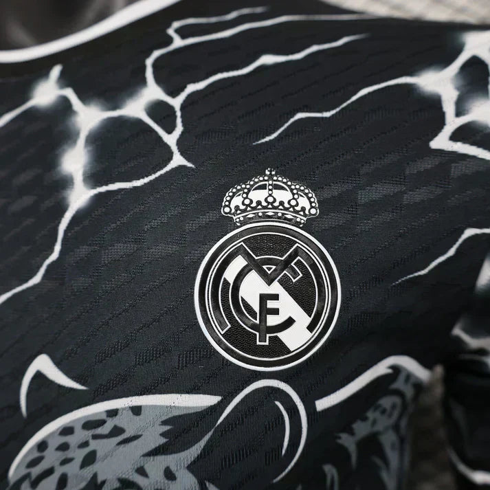 Real Madrid "Black Panther" Edición Especial