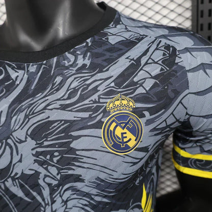Real Madrid "Silver Fang" Special Edition