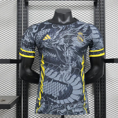 Real Madrid "Silver Fang" Special Edition