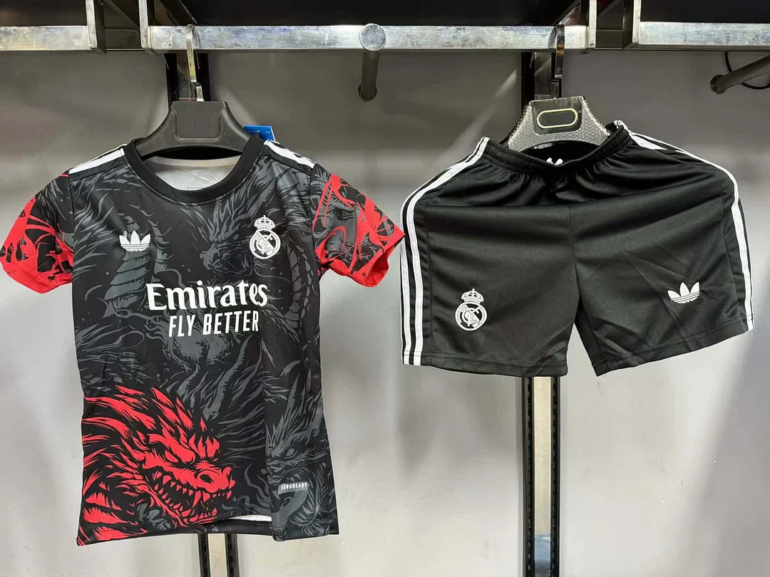 Real Madrid "Dragon's Embrace" Edizione Speciale Taglia Bambino