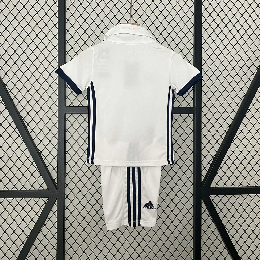 2016/2017 Retro Real Madrid Local Kit Talla Niño