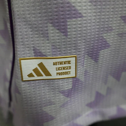 Manchester United "Starlight Fade" Special Edition
