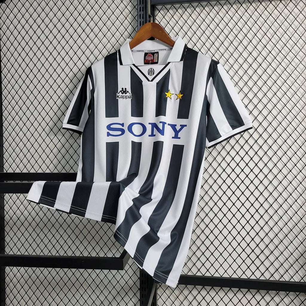 1996-1997 Retro Juventus Home