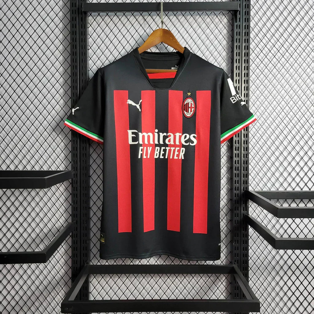 2022/2023 AC Milan Locale